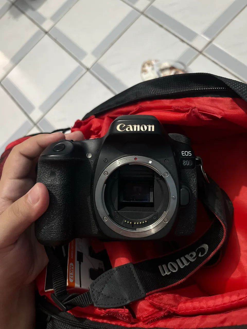 Vende-se Câmera Canon EOS 80D - Foto 3