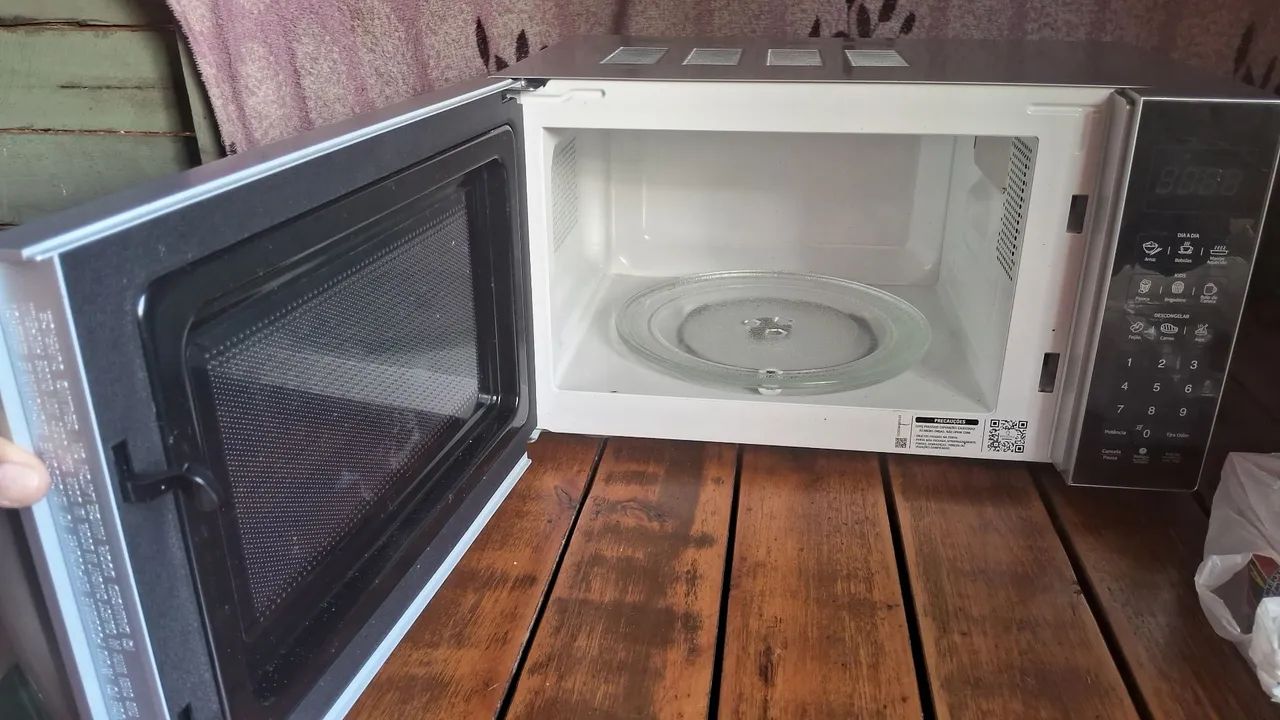 Microondas Mondial  - Foto 4