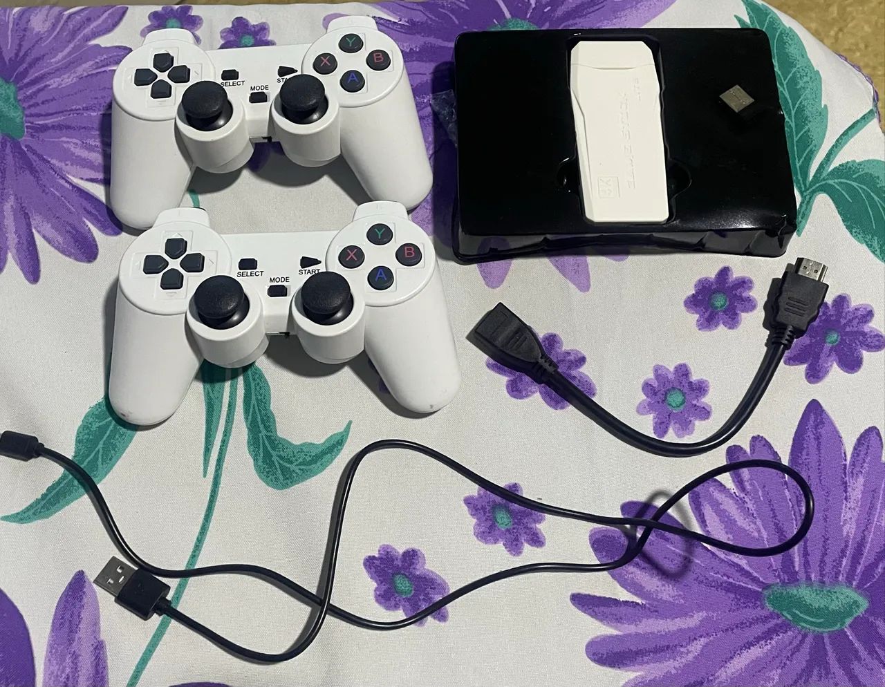 2.4G wireless controller gamepad
