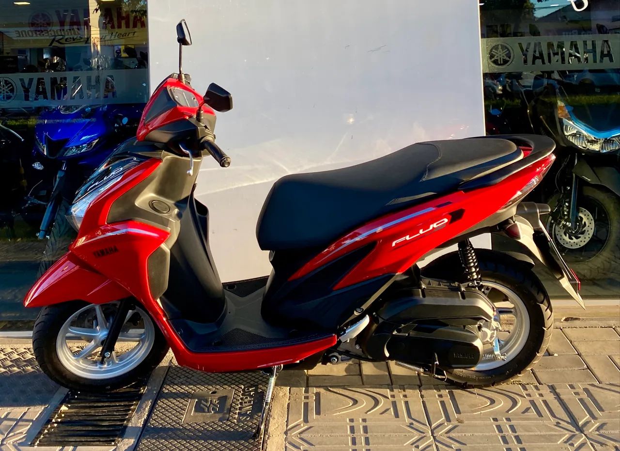 YAMAHA FLUO 125 2026 - Foto 5