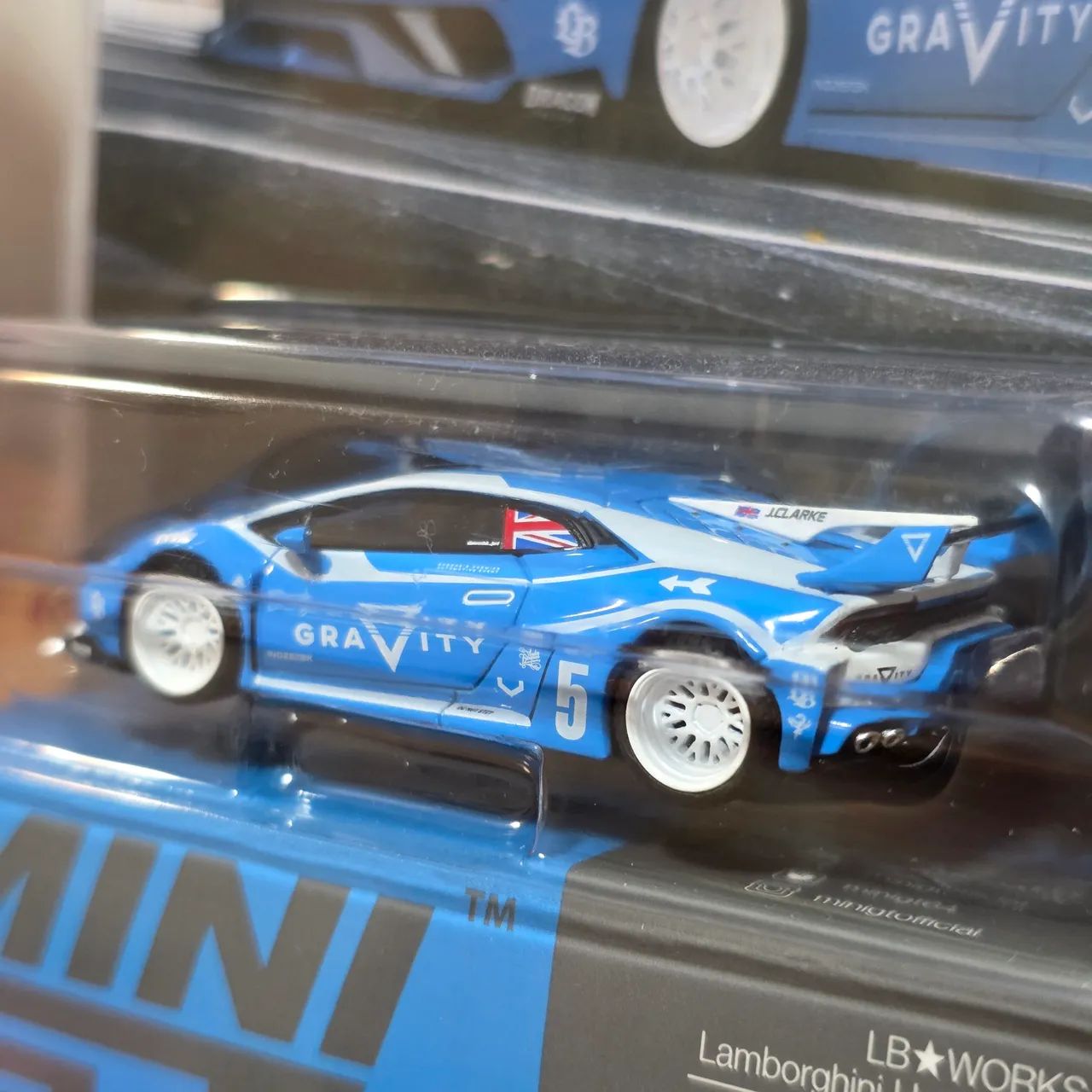 LB?WORKS Lamborghini Huracan GT Gravity - MiniGT<br><br>GRAVITY