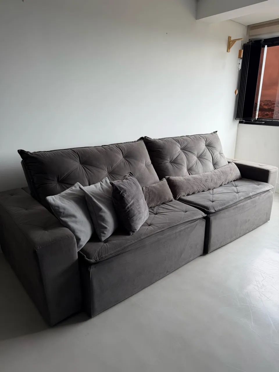 Sofa retrátil Cinza