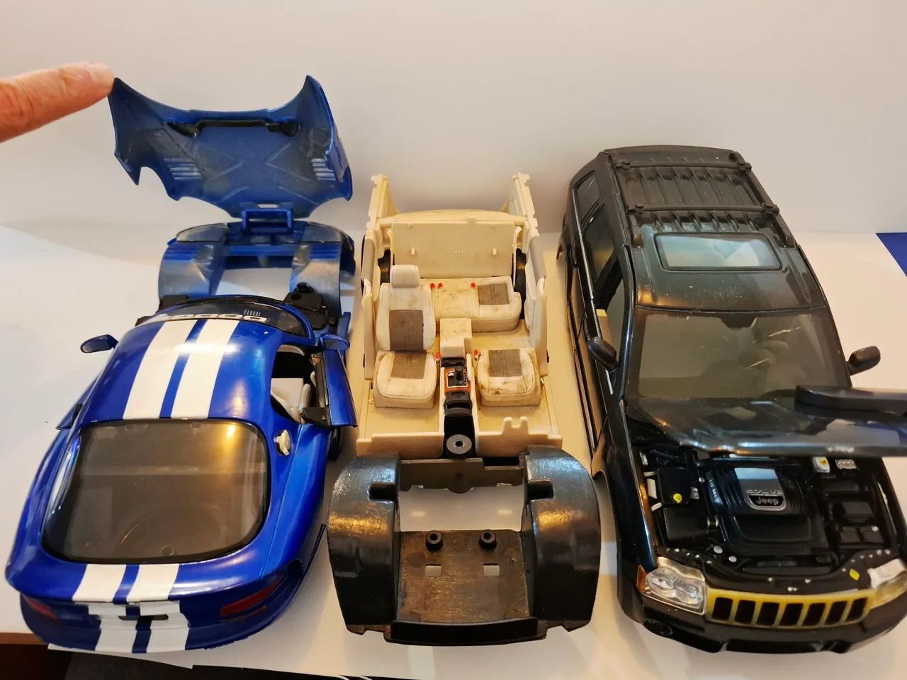 Miniaturas SUCATA 1:18!!! Dodge Viper e Jeep!!! - Foto 3