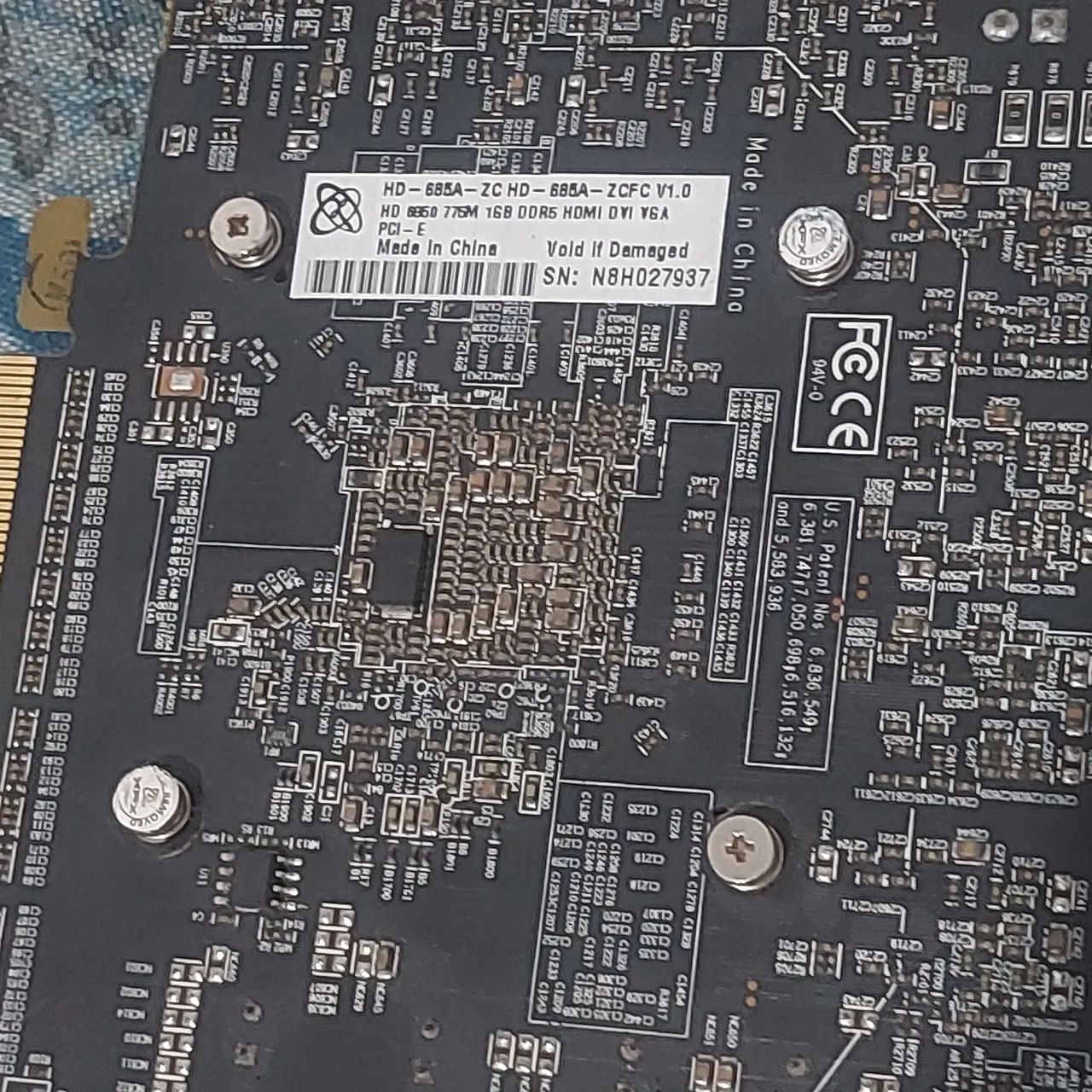 XFX RADEON HD6850 - Foto 5