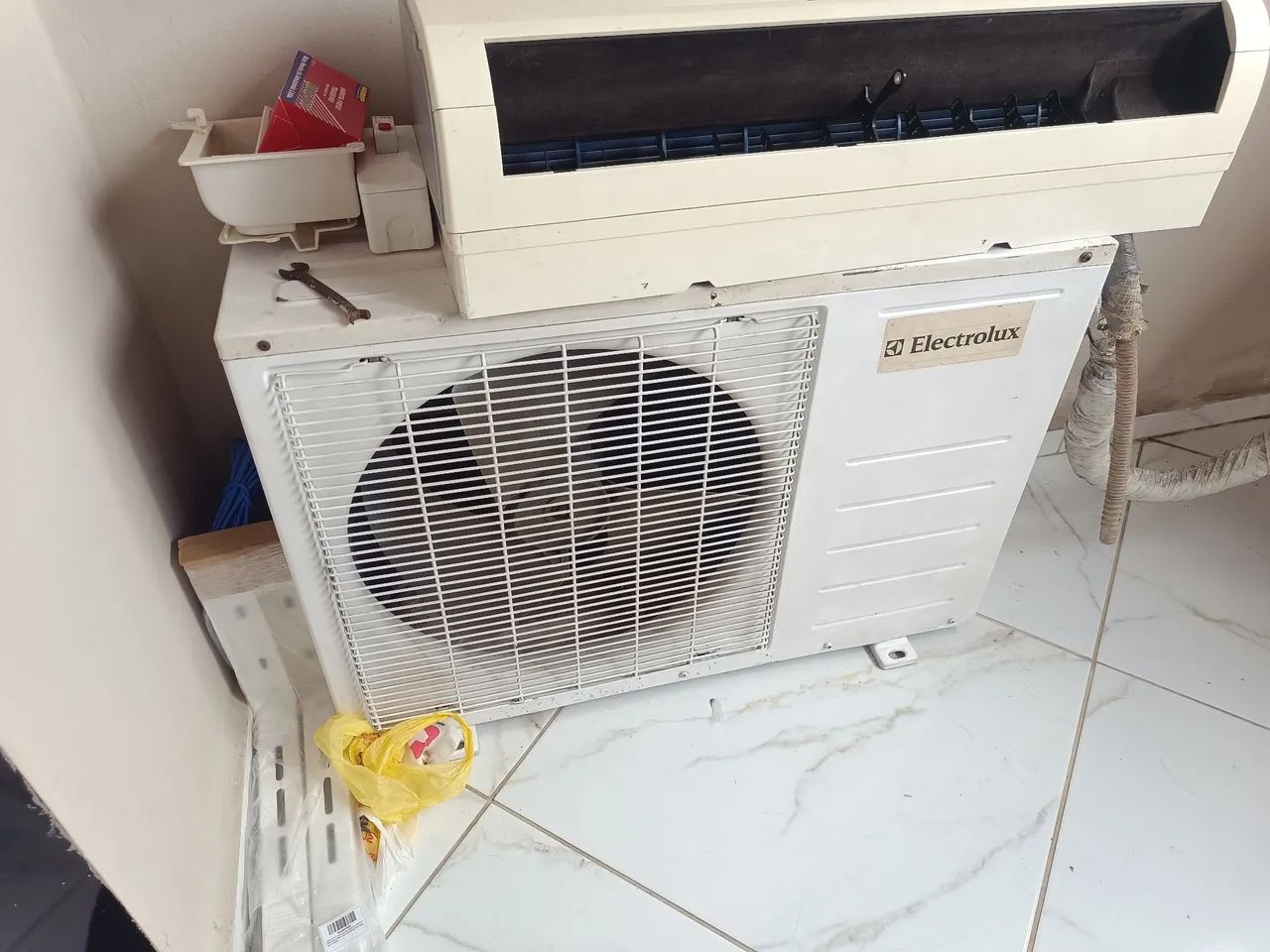 Ar condicionado Eletrolux usado  - Foto 2