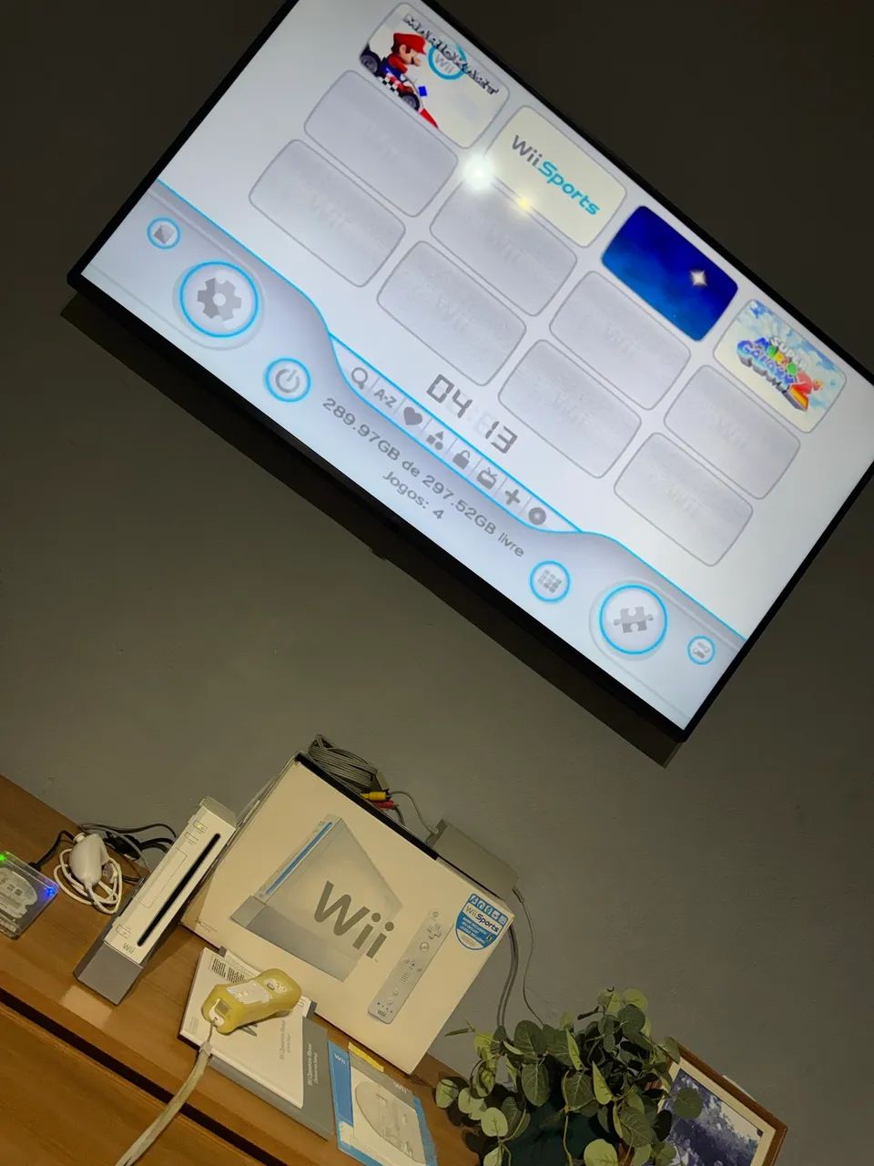 Nintendo Wii Desbloqueado Seminovo na Caixa - Foto 2