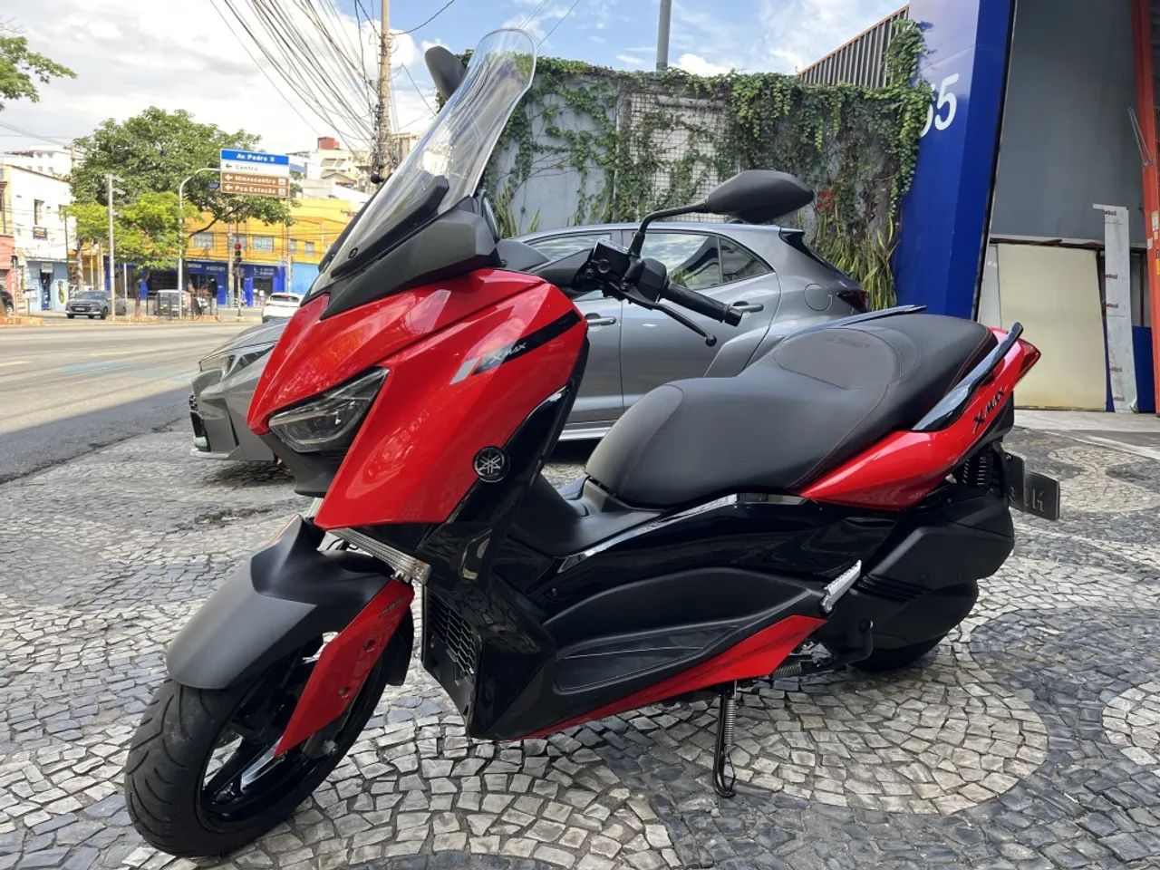 Yamaha Xmax 250 abs 2024 - Foto 2