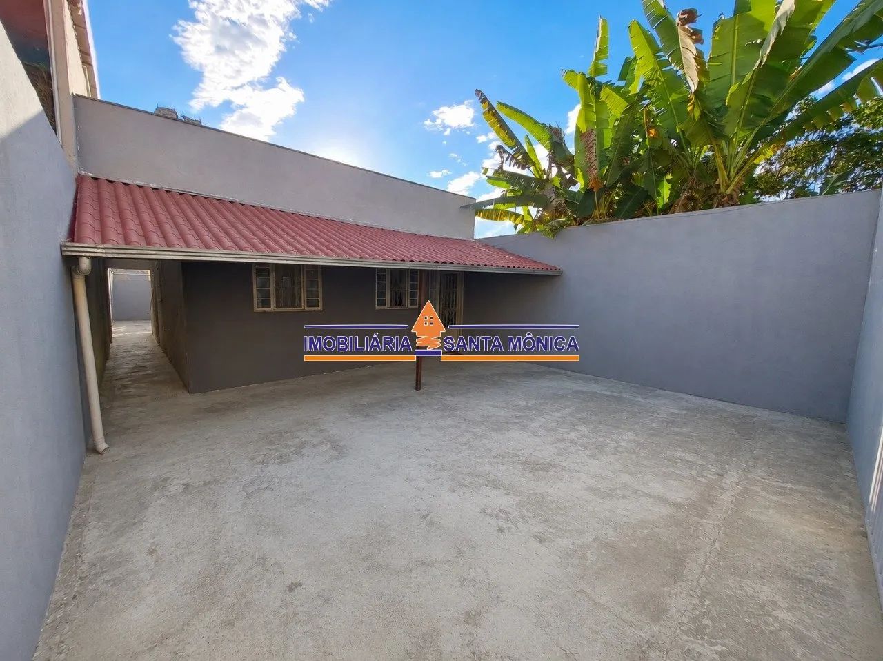 Casa Plana 3 quartos com suíte - Juliana