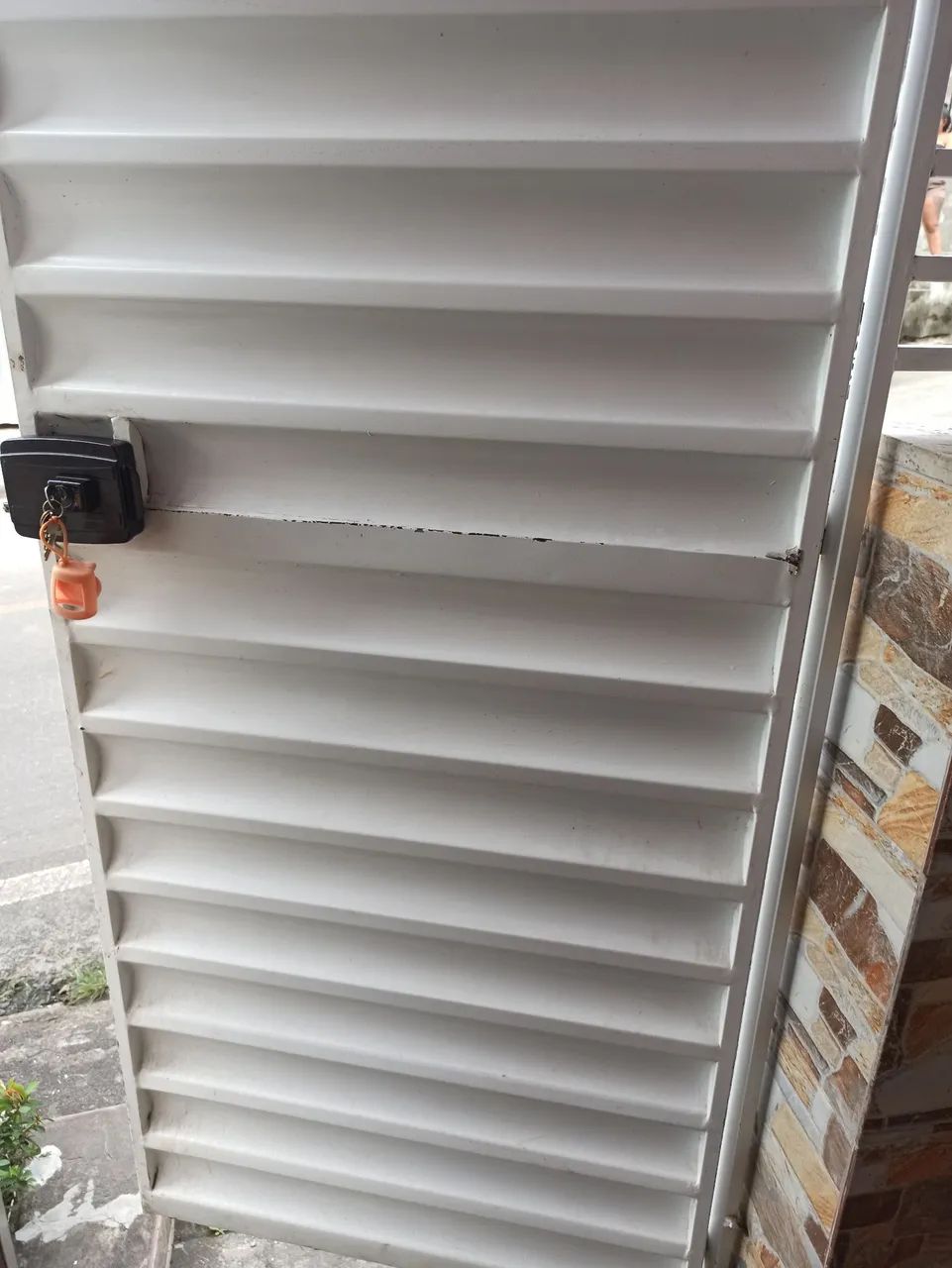 PORTÃO DE FERRO EXTERNO COM FECHADURA - Foto 3