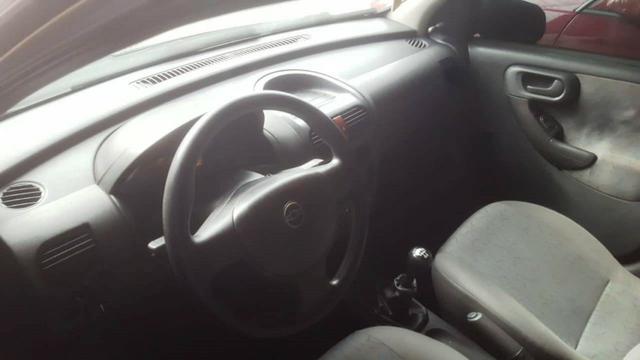 Corsa Hatch Maxx 1.8 Flex com Direção, Vidro, Trava e Alarme - Ipva Pago - Foto 6