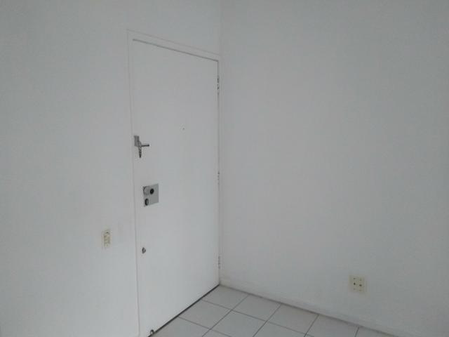 Apartamento 120 m² no Melhor do Meireles, pertinho do mar - Foto 17