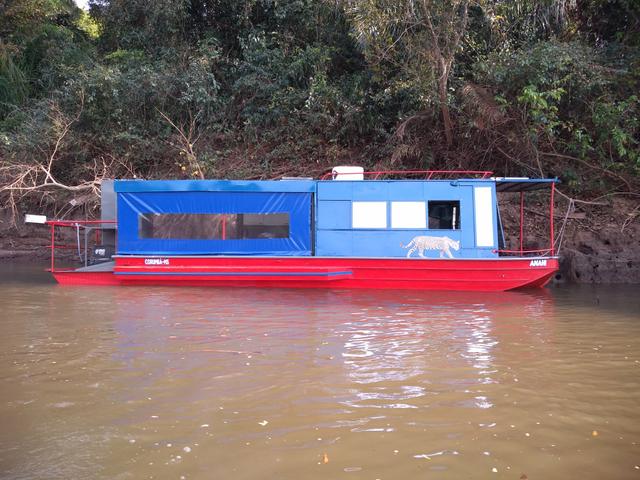 Lancha Cabinada - Foto 2