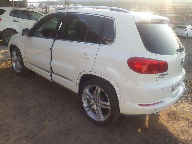 Tiguan 2.0 TSI Com Teto 2015 - Foto 4