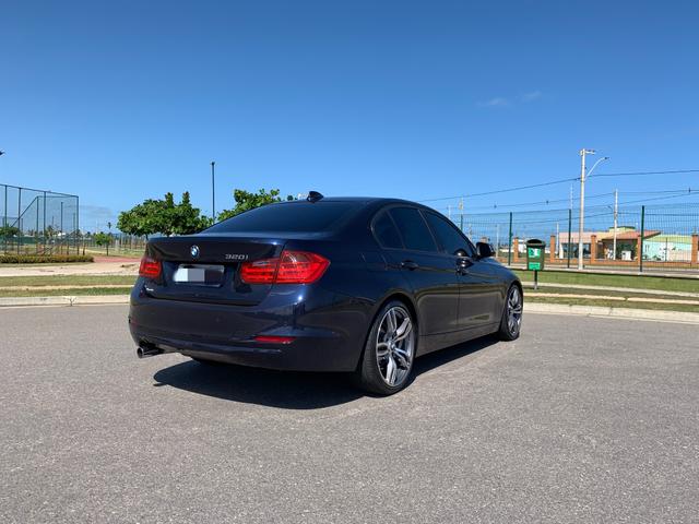 BMW 320i - Foto 8