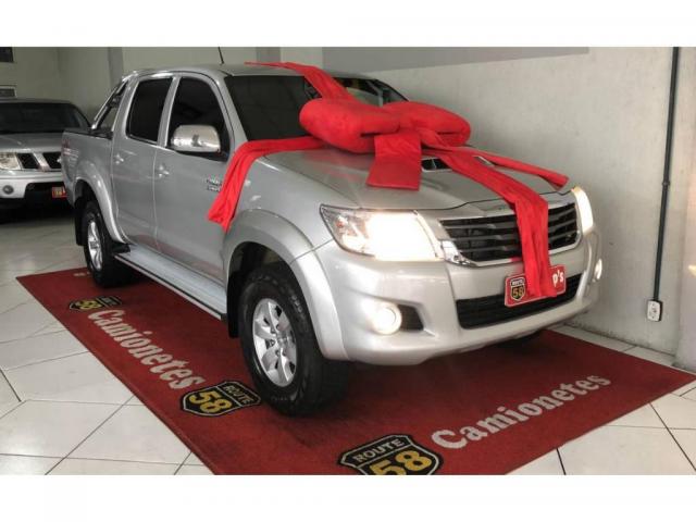 Toyota Hilux CD 4X4 SRV