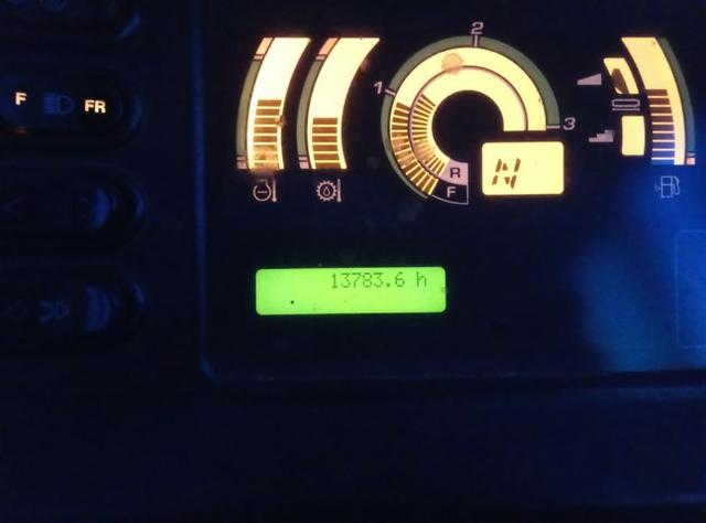 Vendo Trator de Esteira Ano 2009 13.000 Horas - Foto 5