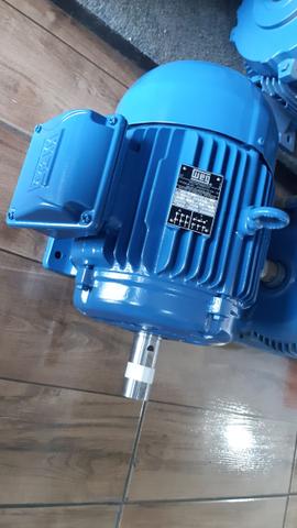 Motor elétrico Weg W22 10cv 4pólos trifásico 1720rpm. - Foto 4