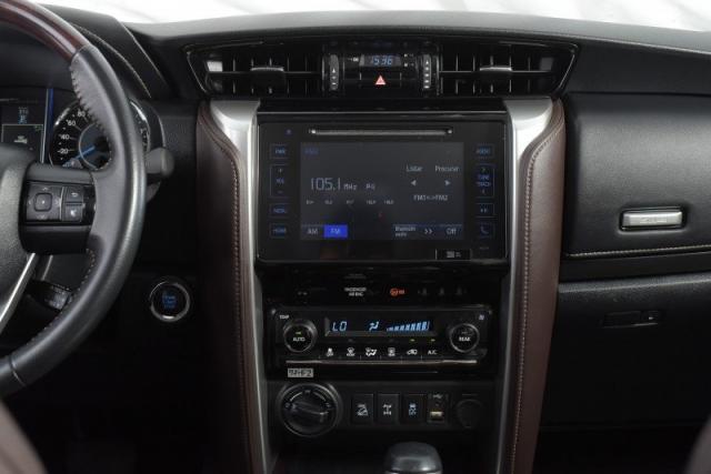 TOYOTA HILUX SW4 SRX 2.8 16V TURBO DIESEL 4X4 AUT./2017 - Foto 15