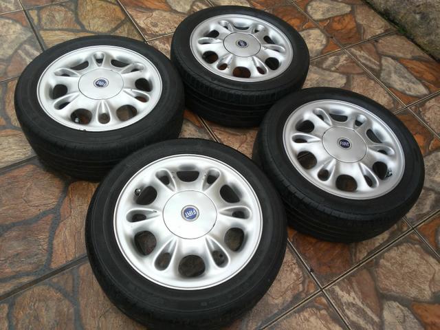 Rodas 15" Lindas Originais De Marea Com Pneus. Barbada. Aceito Trocas e Cartão - Foto 12