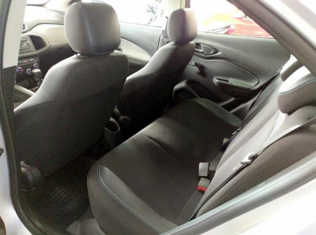 CHEVROLET ONIX 1.0 MT LT - Foto 10