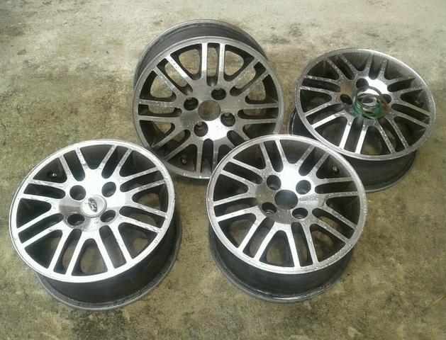 Rodas de liga leve ford - Foto 4