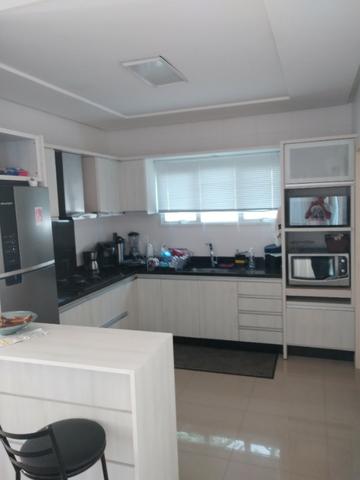 Excelente casa de dois pisos com 3 quartos sendo um suíte - Pedra Branca -Palhoça