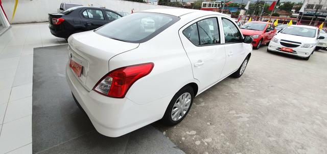 Nissan versa 1.0 completo, ent + 48x 990,00 + ipva 2020 e transferência grátis - Foto 3
