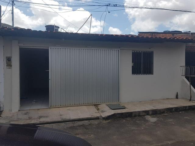 Vende- se uma Casa no Recanto Fialho, aceito carro no negócio - Foto 5