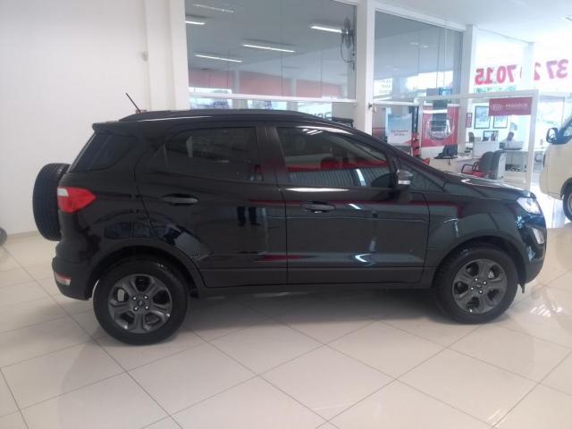 FORD ECOSPORT Freestyle - Foto 8