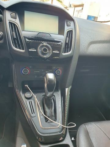 Ford Focus 2.0 titanium 16V Flex 4P Powershift - Foto 8