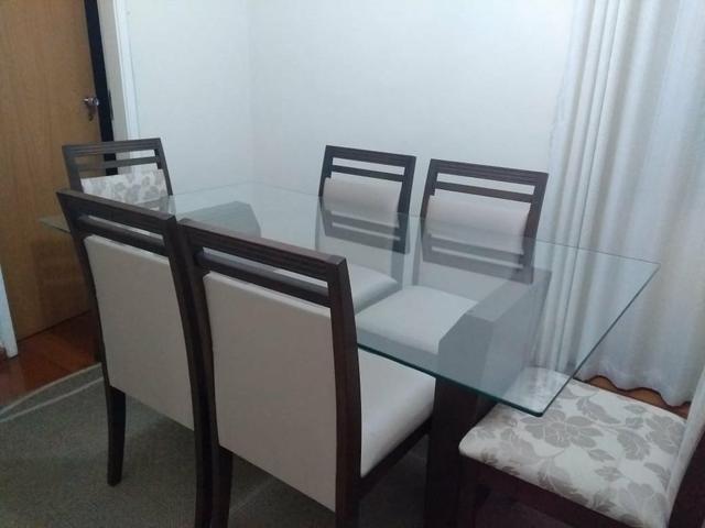 Conjunto de mesa com 6 cadeiras + buffet + tapete - Foto 4