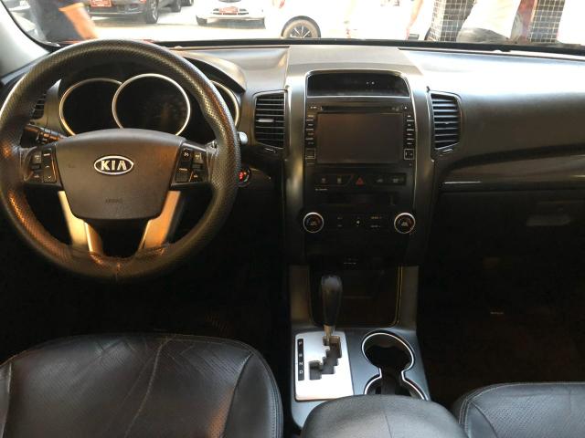 KIA SORENTO 2010/2011 2.4 EX2 4x4 16V GASOLINA 4P AUTOMÁTICO - 2011 - Foto 6