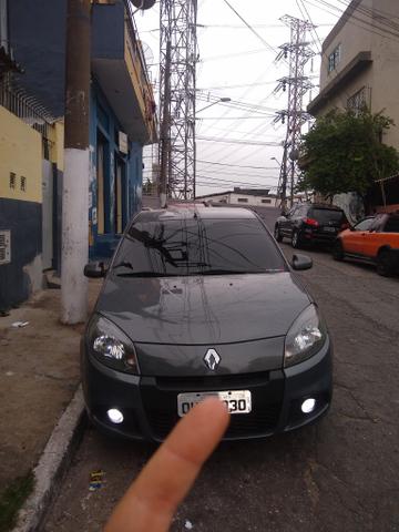 Sandero - Foto 2
