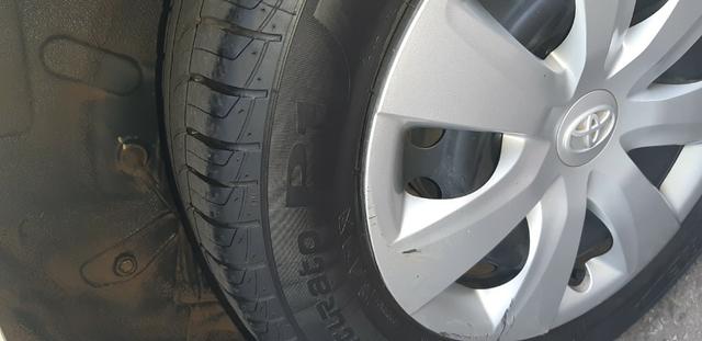 Toyota Etios 1.5 XS Hatch 2013/2014 Branco - Foto 10