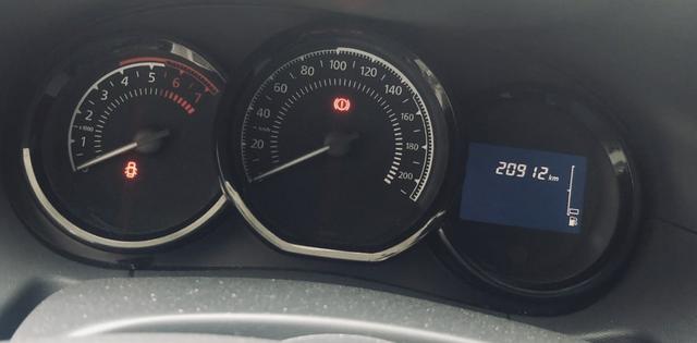 Renault Duster Oroch Expression 1.6 2017 - Foto 2