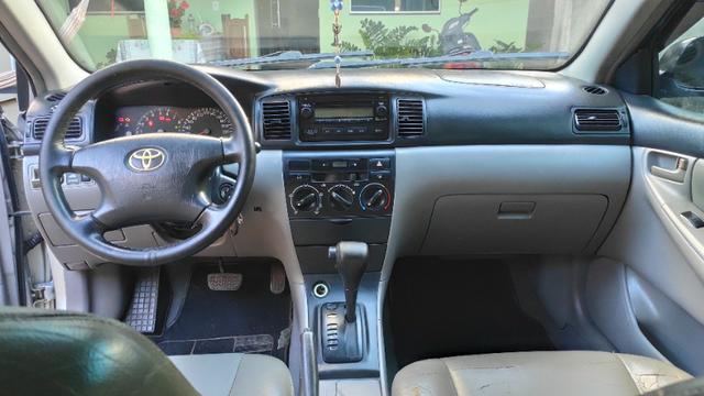 Toyota Corolla Xei automático Carro Bem Conservado 2005/2006 - Foto 9
