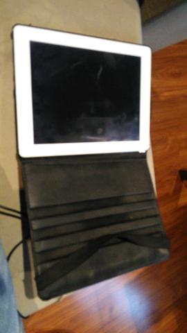 IPad 2 16gb + case