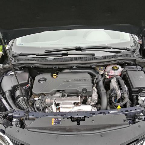 Cruze LTZ Turbo 1.4 2018 - Foto 6
