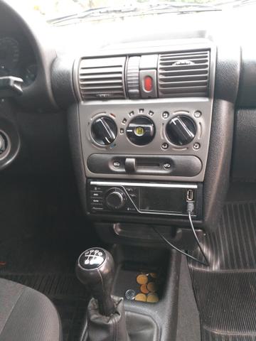 Carro Corsa Classic 2004 - Foto 12