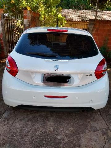 Peugeot 208 active Pak