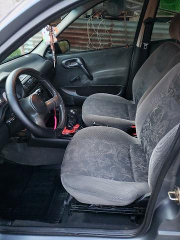 Corsa Sedan 2001 - Foto 5