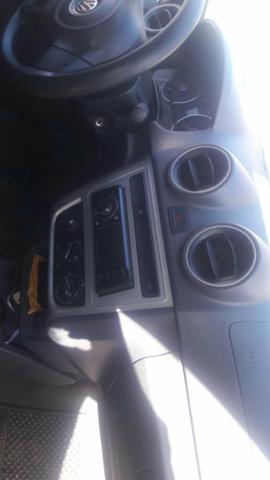 Vendo esse lindo Gol G6 por apenas 28 mil - Foto 3