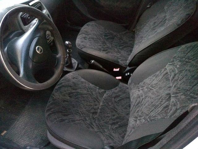 Palio completo 1.8 com GNV. IPVA 2020 ano 2004.15900 - Foto 6