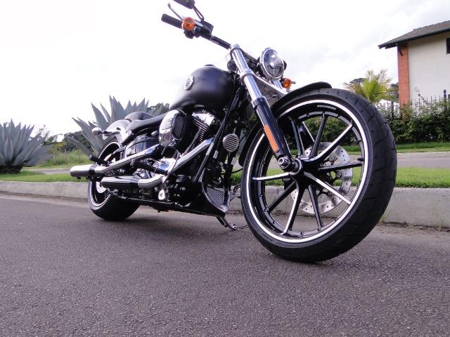 Harley Davidson Softail Breakout - Foto 7
