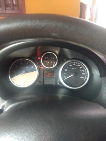 Peugeot 207 xr 1.4 8v 2011 cor cinza - Foto 3