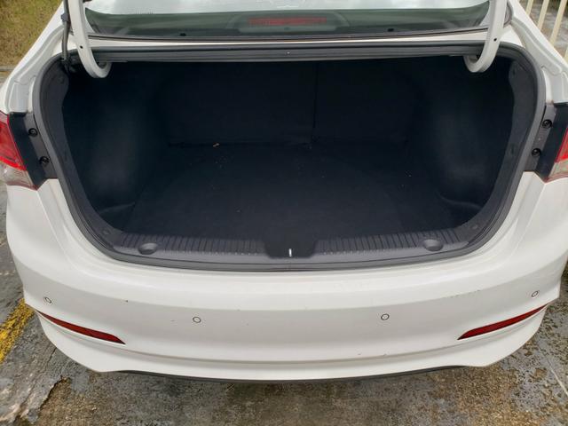 HB20S 2017 1.6 Premium Automático - Foto 14