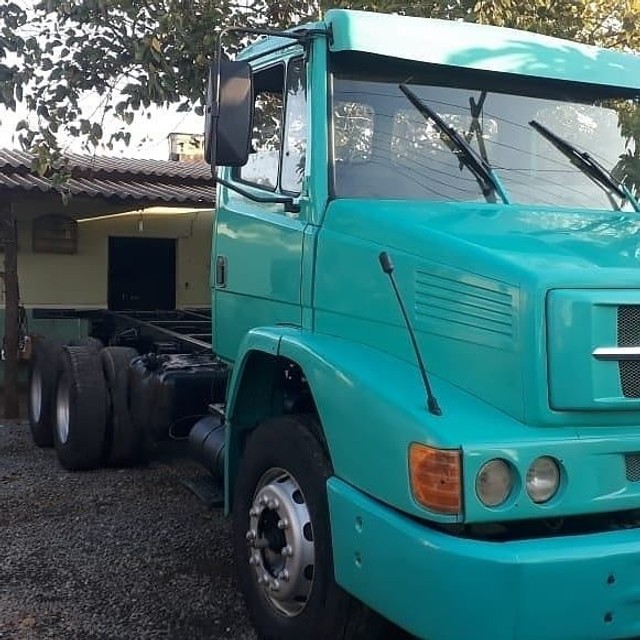 CAMINHÃO 1620 ANO 1997