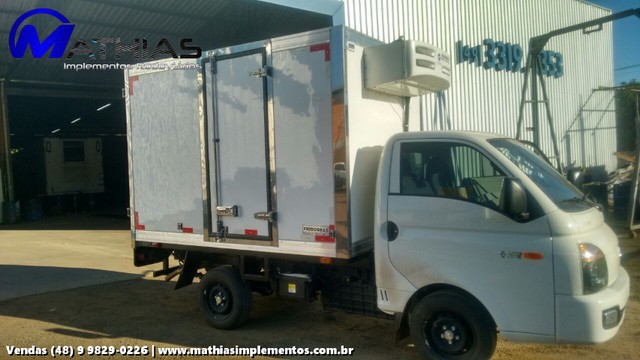 bau para hr camara termica para toco carroceria para bi truck usados e semi novos  - Foto 2
