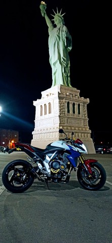 HONDA CB 1000R