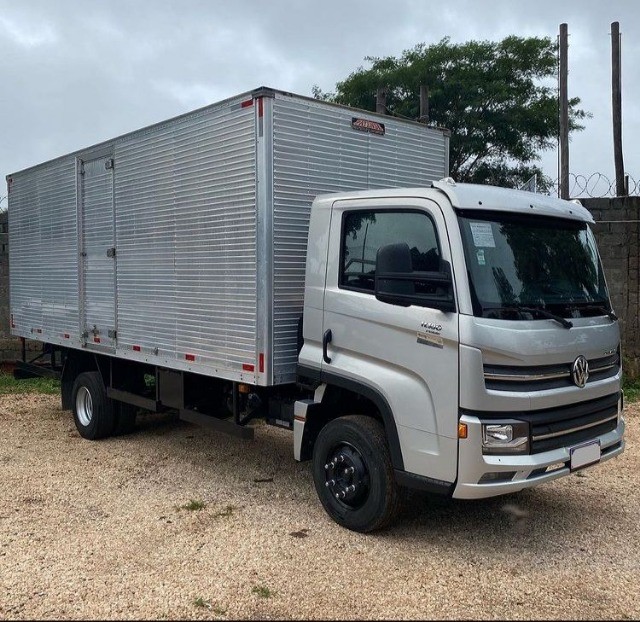 VW DELIVERY EXPRES 11-180 4X2 2019/20 BAÚ 6.2 MTS